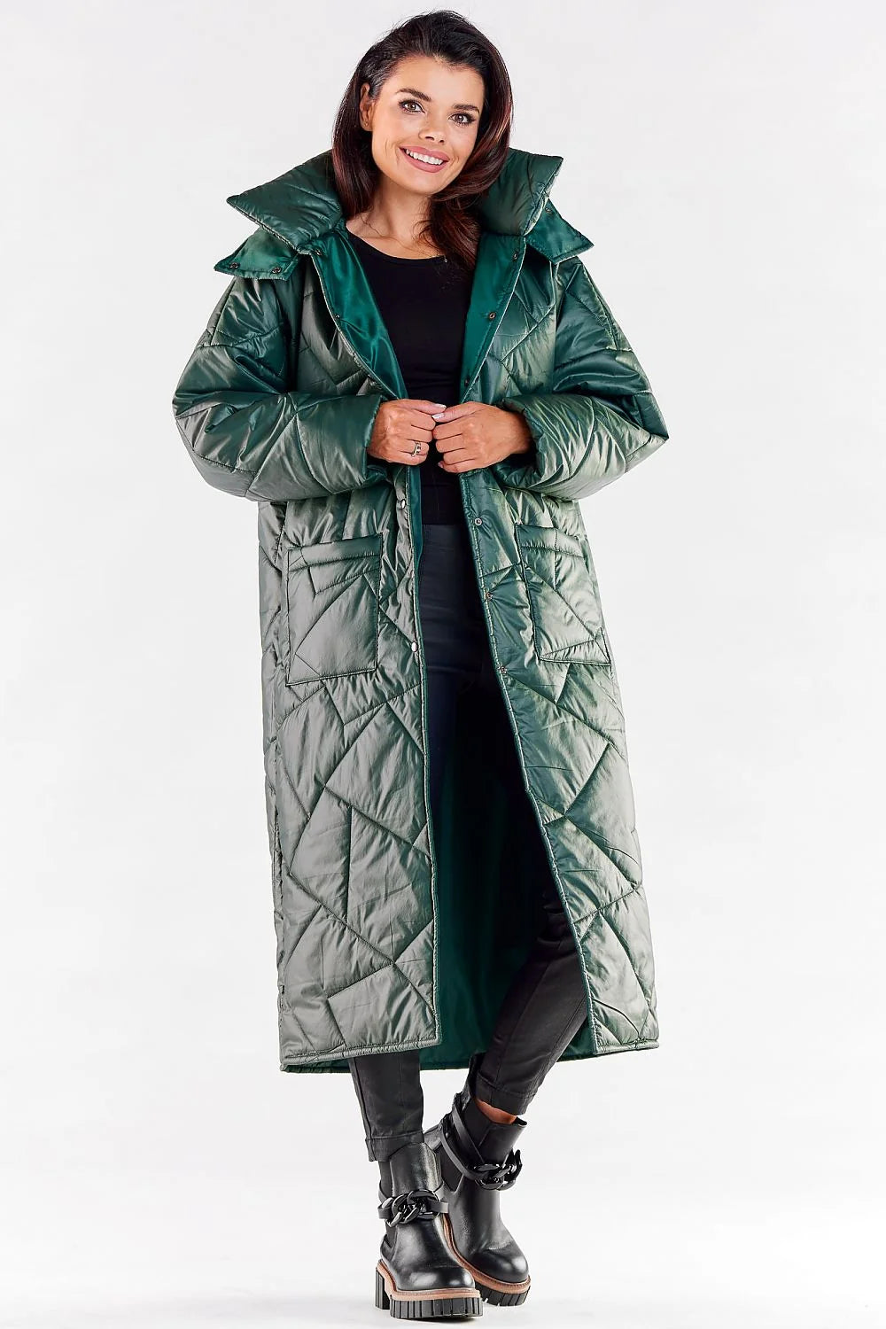 Manteau long oversize pour femme, rouge vif, nylon brillant, col montant, boutons-pression, poches latérales, isolé, tendance automne-hiver