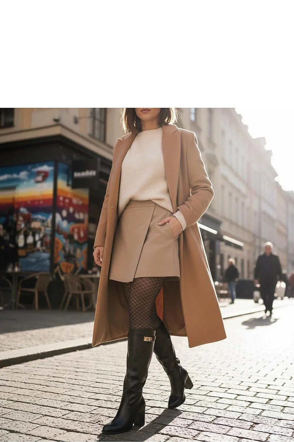 bottes hautes femme cuir artificiel talon bloc moyen stable noires bout arrondi zippée bride boucle dorée élégante intemporelle confortable urbaine