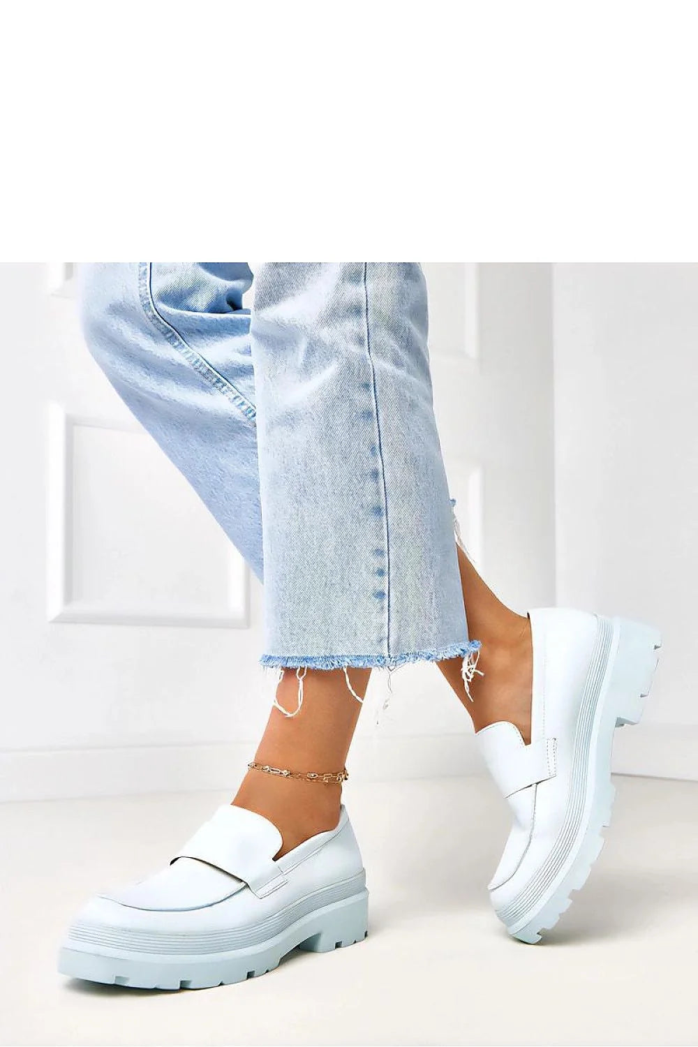 mocassins femme bleu pastel cuir synthétique plateforme talon 4cm bout rond semelle crantée antidérapante intérieure rembourrée empeigne lisse