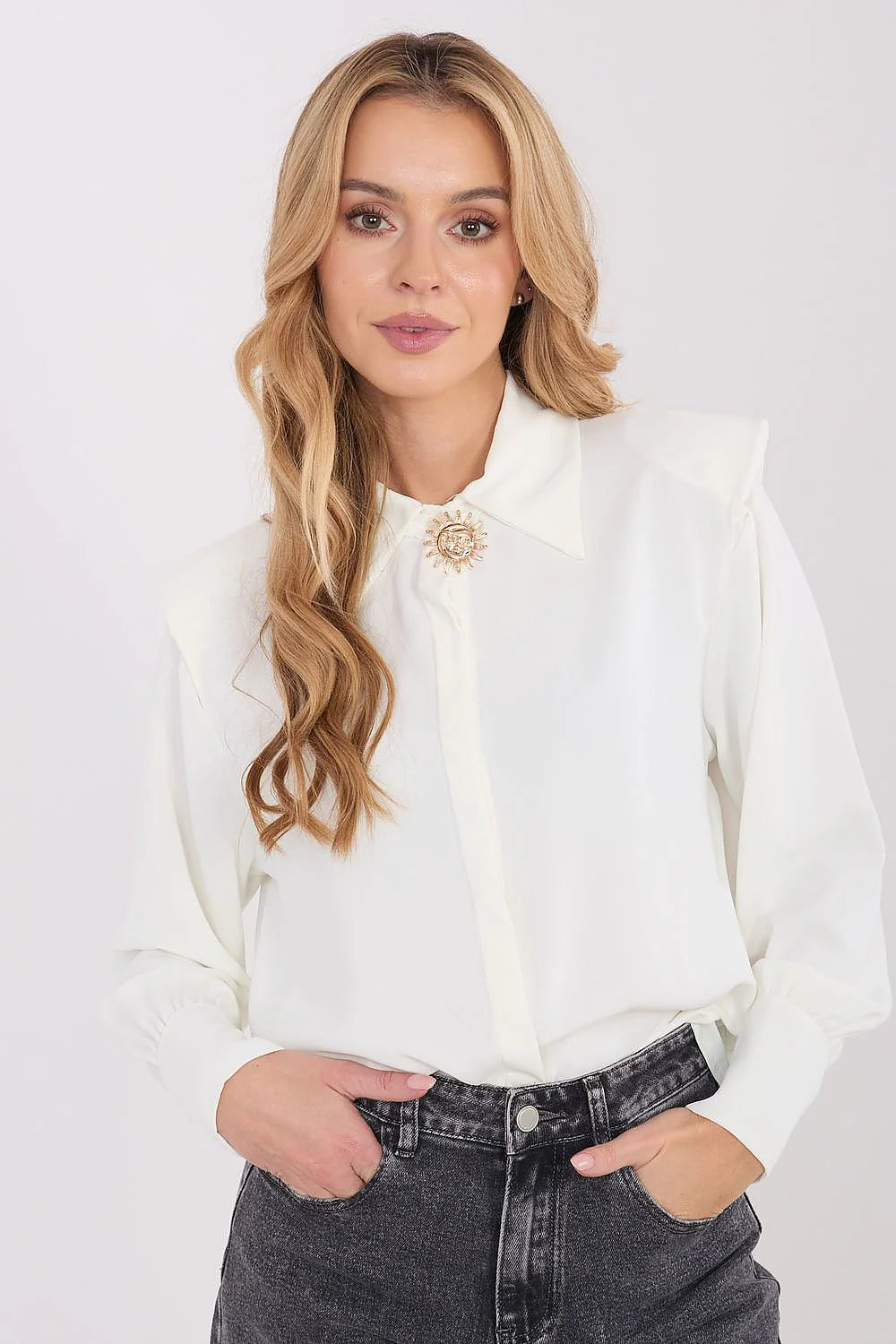 chemise femme manches longues fluide lisse viscose polyester elasthanne col classique patte boutonnage caché broche solaire dorée ajustée tombé élégante