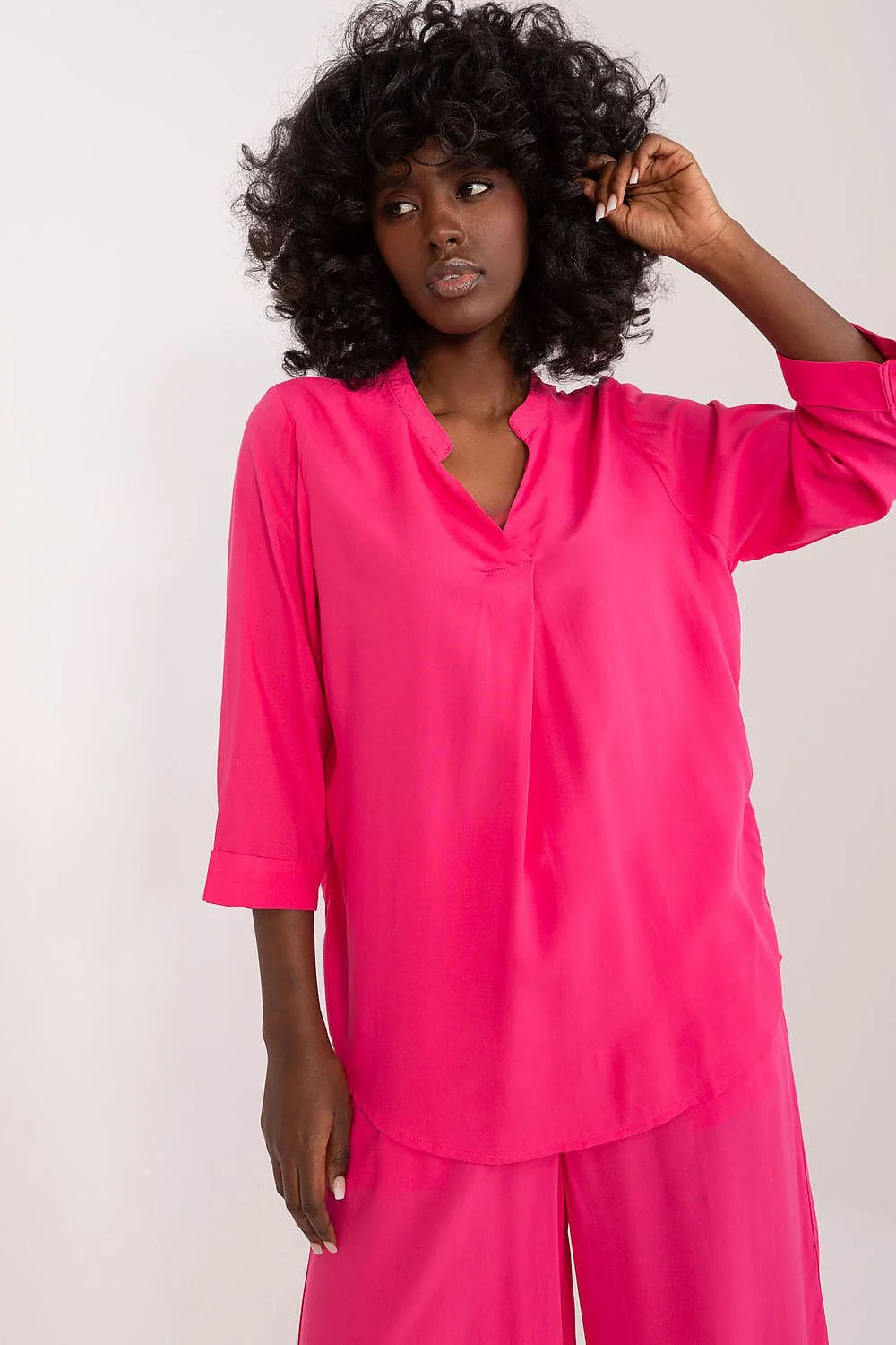 Chemisier Sublevel pour femme, blouse ample en viscose, manches 3/4, couleur rose vif, coupe moderne et élégante