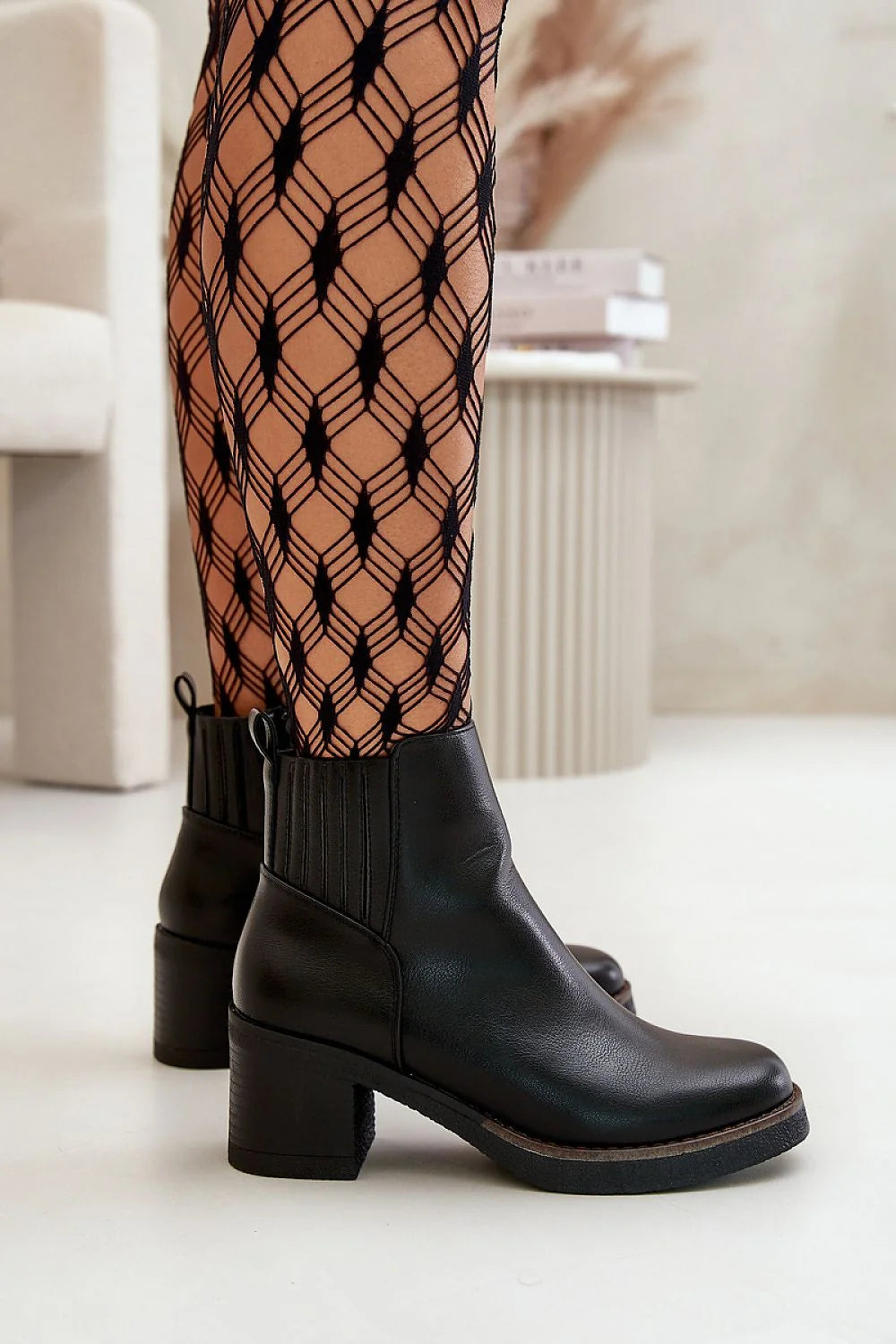 Bottes élégantes pour femmes cuir noir talon carré haute qualité doublure polaire ajustée mode hiver automne