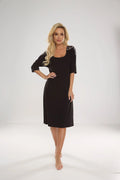 chemise nuit longue manches troisquarts viscose élégante noire femme fluide légère dentelle sequins métalliques épaules longueur genou confortable