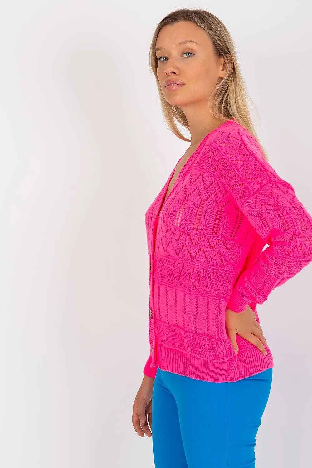 cardigan femme maille ajourée pointelle ivoire gilet boutonné colV coupe relaxed oversize tricot léger bordures côtelées boutons écaille
