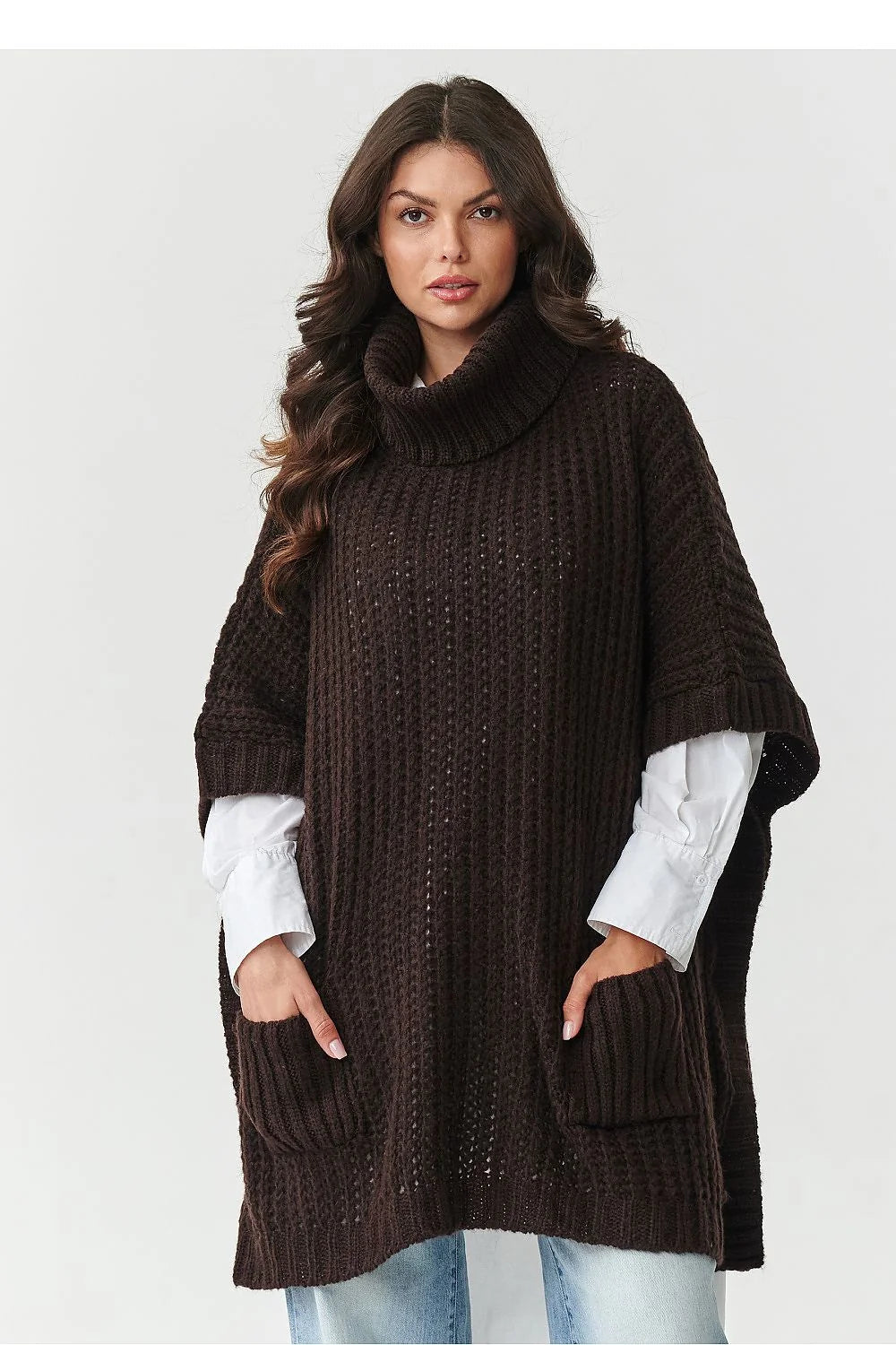 poncho pull tunique femme oversize ample col roulé demi manches poches plaquées maille épaisse côtelée confortable