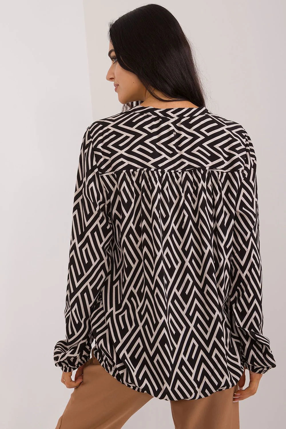 Chemisier Sublevel pour femme, motif géométrique en viscose écolo, manches longues bouffantes, décolleté V, style moderne, polyvalent, idéal pour la vie quotidienne et le travail