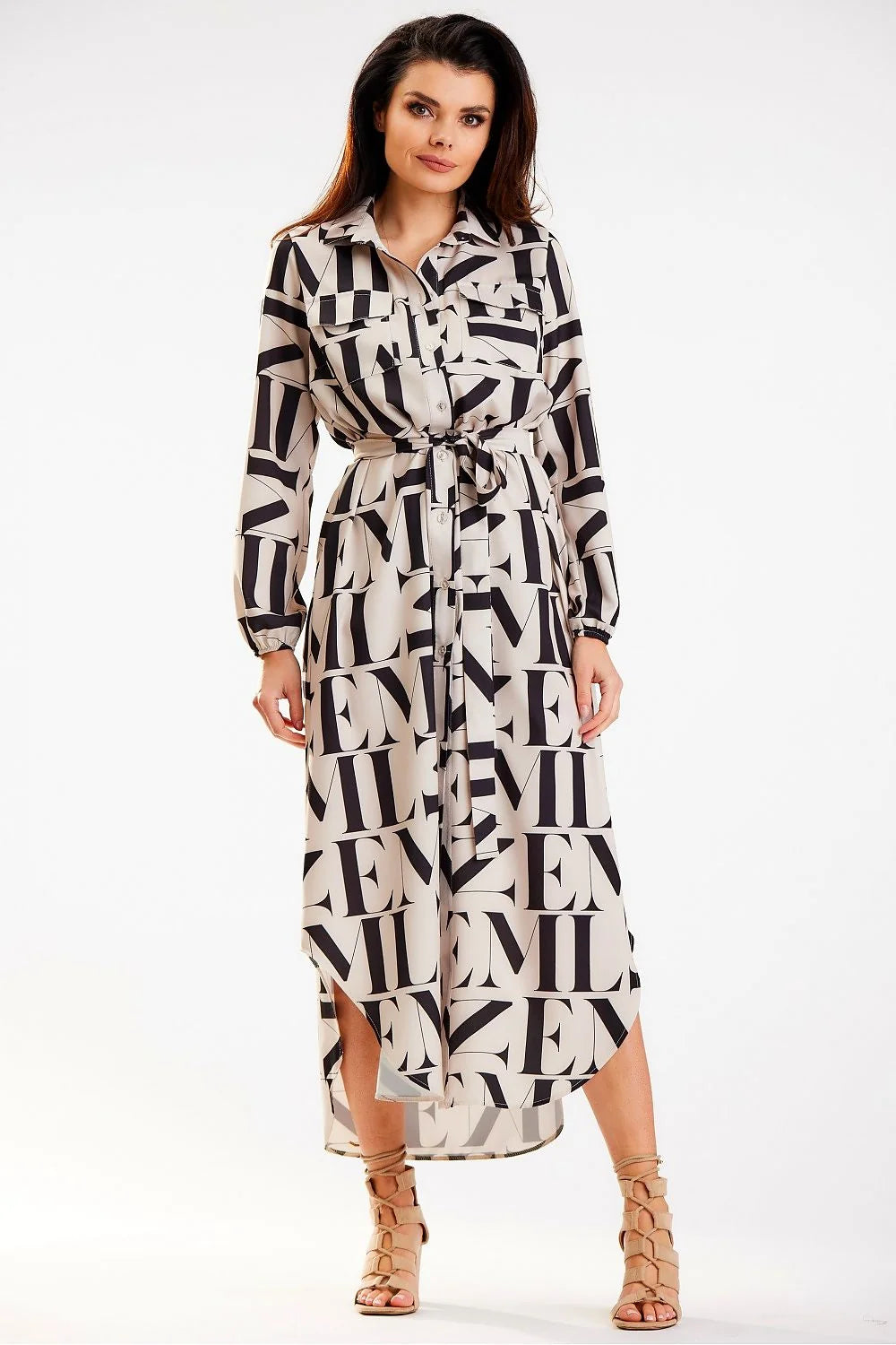 Robe chemise femme moderne élégante longue manches longues ceinture nouée motifs graphiques beige noir polyester elasthanne