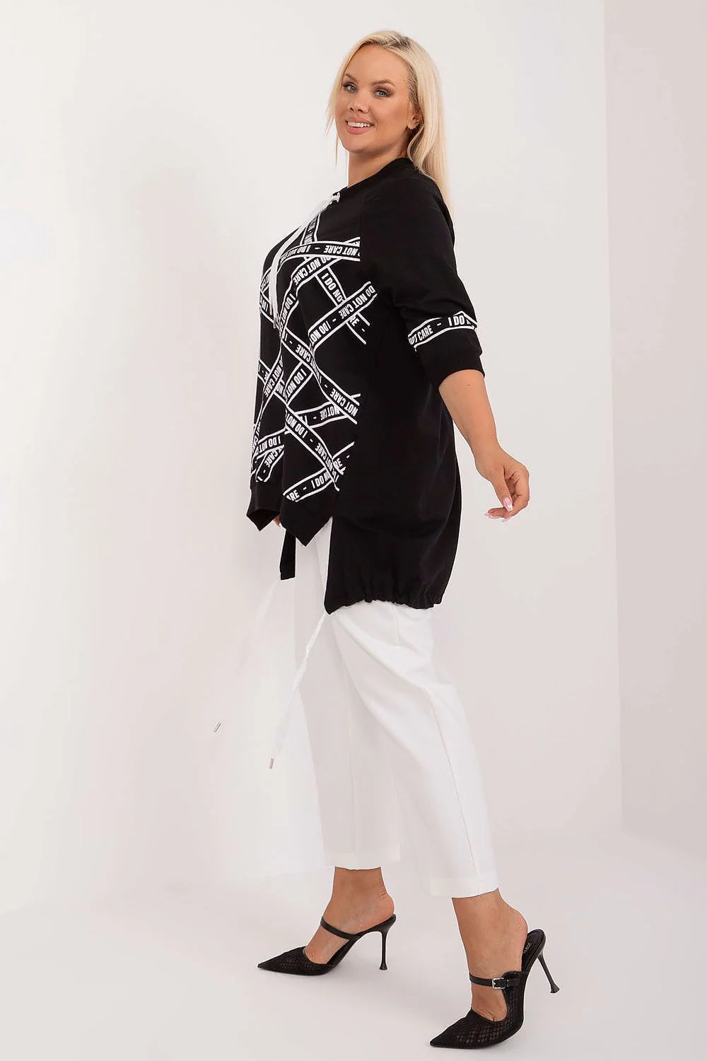 Chemisier grande taille Relevance coupe ample style moderne graphique lettrage strass coton élasthanne manches 3/4 encolure ronde
