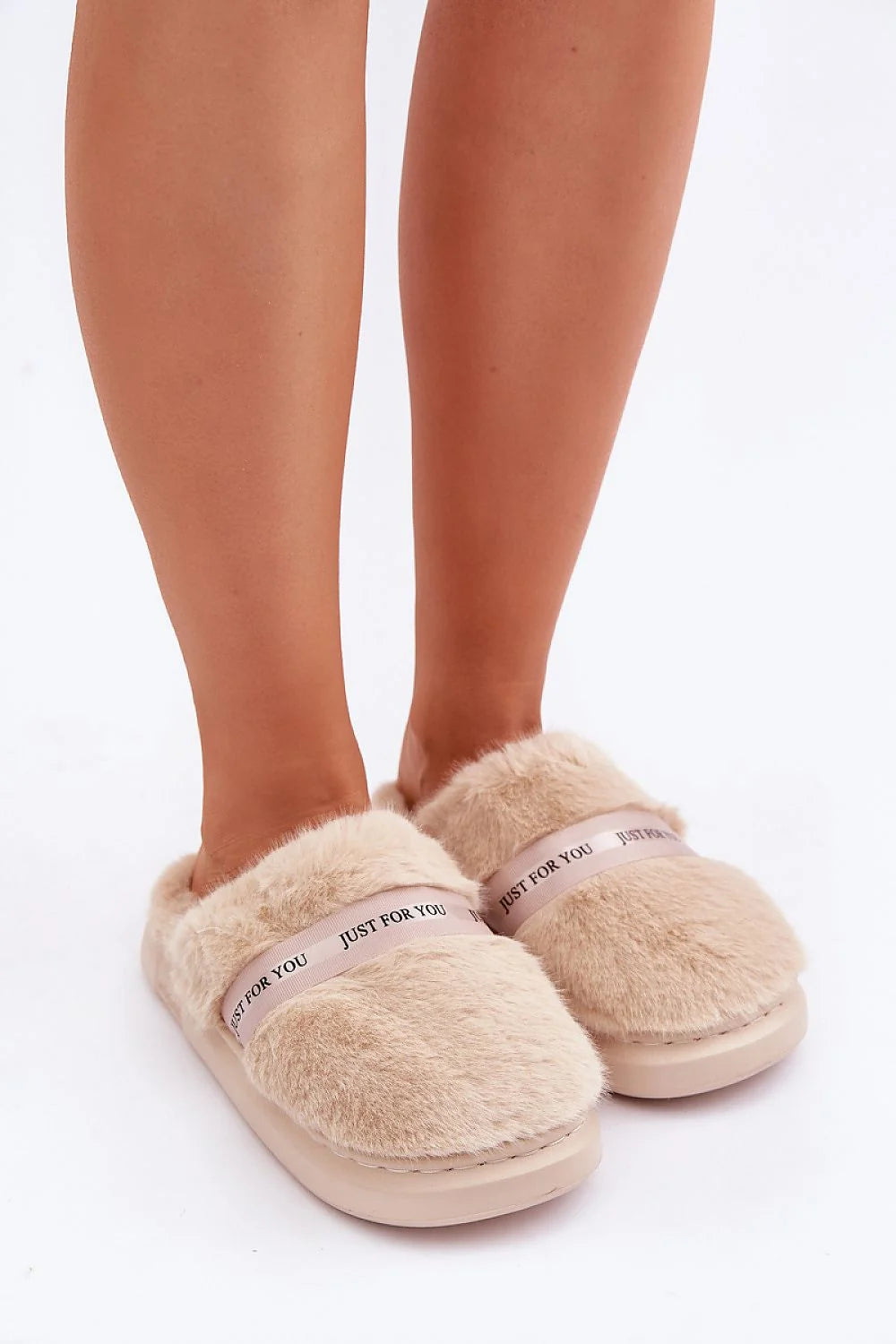 Pantoufles pour femmes en fourrure imitation style élégant confortable et moderne avec sangle JUST FOR YOU beige