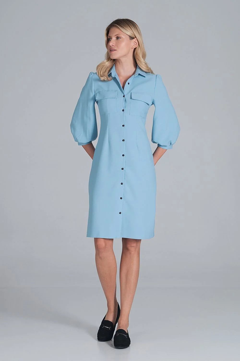 robe chemise midi beige polyester coupe semi ajustée col revers manches troisquarts bouffantes poignets boutonnés poches poitrine boutons noirs