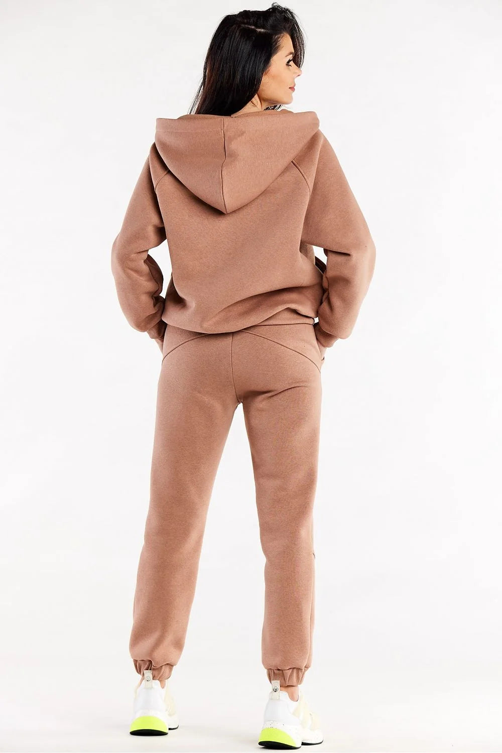 ensemble femme survêtement camel coton élasthanne molletonné épais zippé capuche poches kangourou pantalon taille élastiquée chevilles côtelées coutures visibles