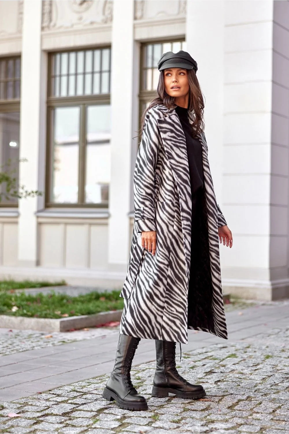 Manteau femme élégance audacieuse zébré long droit col large ceinture manches longues hiver 2023