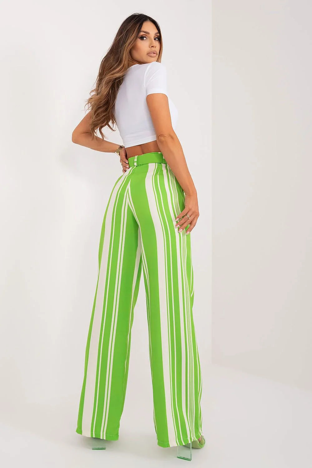 Ensemble coordonné femme veste pantalon rayures vertes blanches modernes tendance été soirée confort élégance