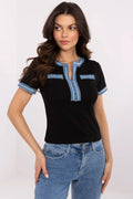 chemisier femme ajusté décontracté coton élasthanne encolure V manches courtes finition denim noir contrastant bleu