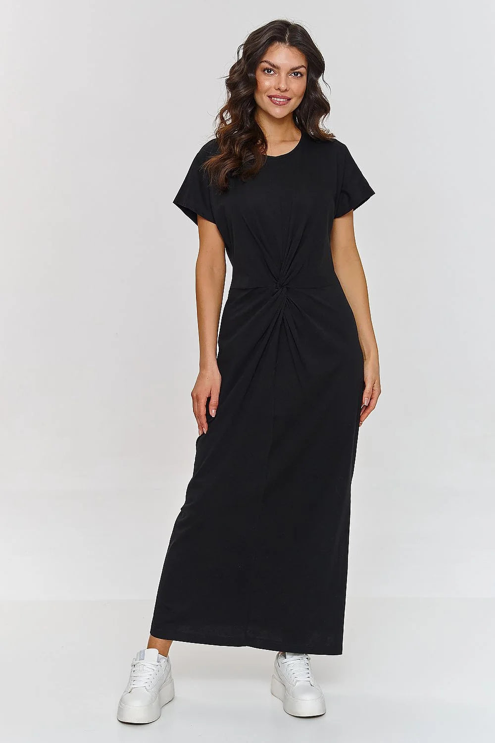 Robe longue noire style moderne élégant manches courtes larges nœud central taille ajustable coton femme