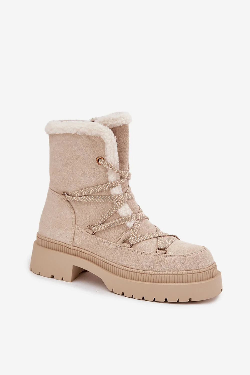 bottines neige femme suédine écologique beige fourrées shearling blanche plateforme crantée antidérapante laçage cordon fermeture zippée isolation confort rembourré