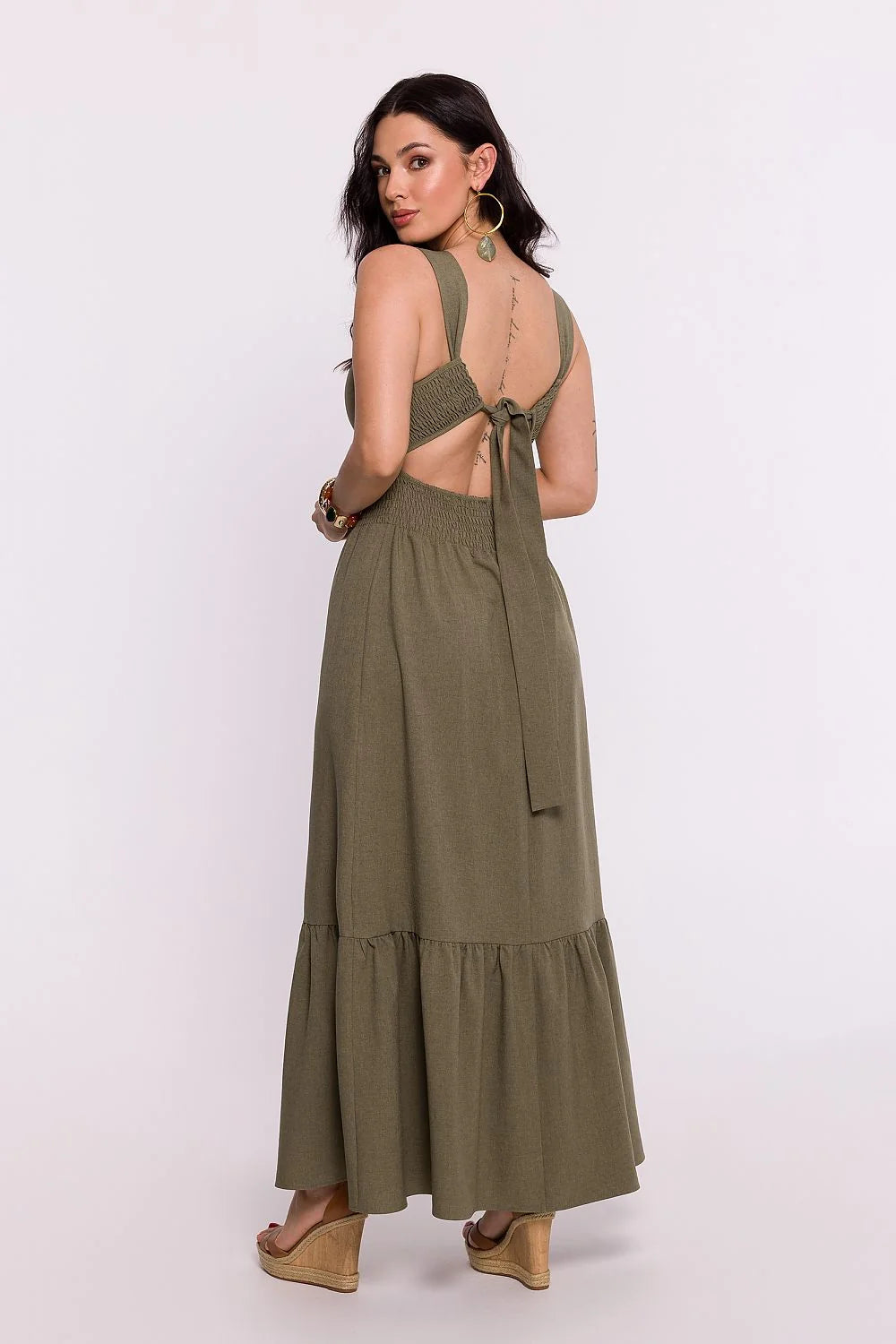 Robe de jour Be Wear longue vert olive coupe ajustée taille marquée volant froncé ceinture amovible sans manches encolure ronde confortable estivale femme