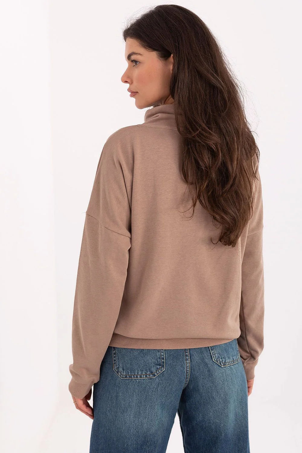 sweat femme taupe moka oversize décontracté col croisé manches longues poche kangourou passepoils métallisés dorés molleton doux jersey coton élasthanne
