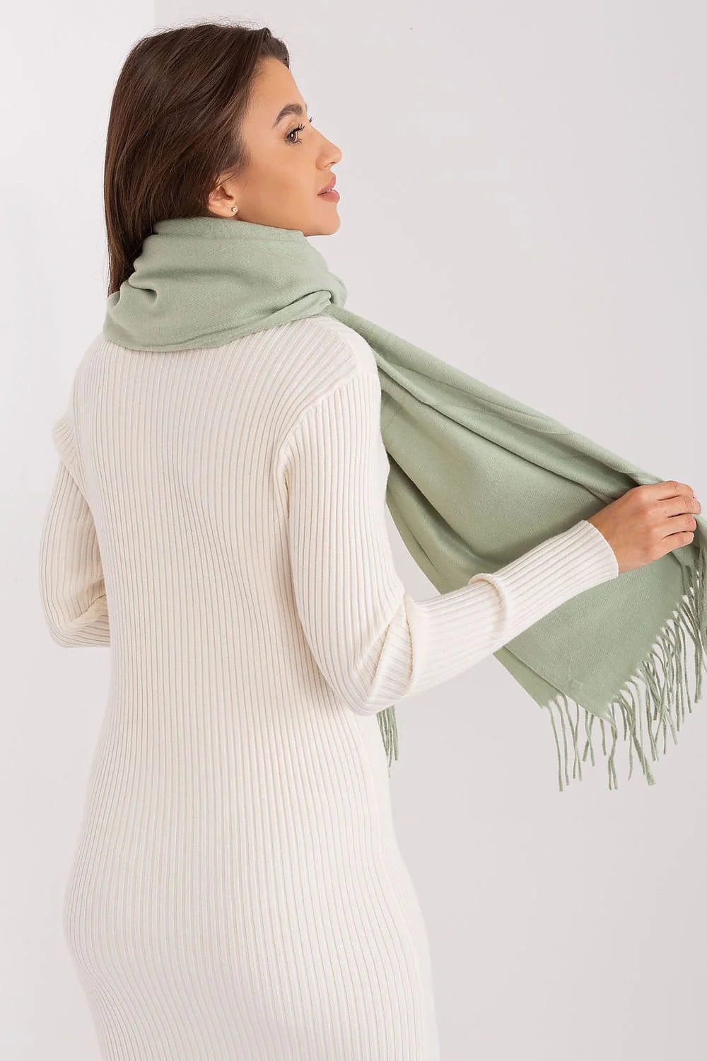 Écharpe élégante pour femme longue hiver vert menthe franges douce polyester 100% accessoire mode