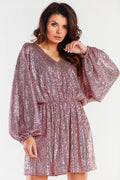 Robe de soirée élégante à paillettes rose métallisé manches longues bouffantes en V dos nu ajustée femme