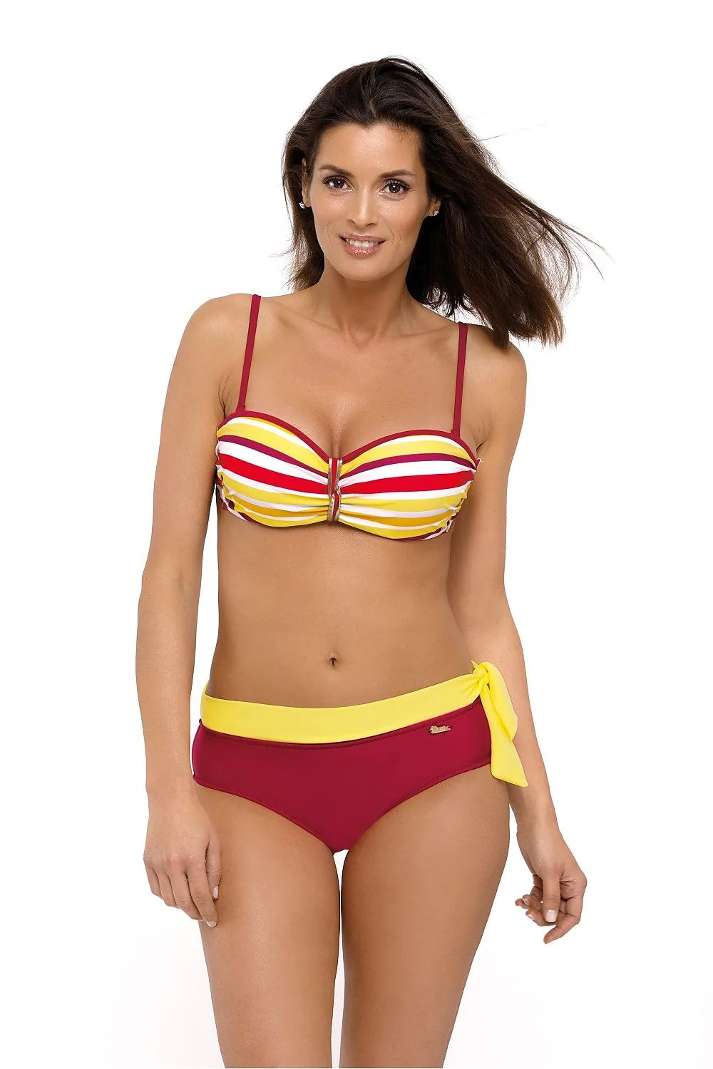 Maillot de bain deux pièces en tissu italien élégant et confortable pour un été stylé