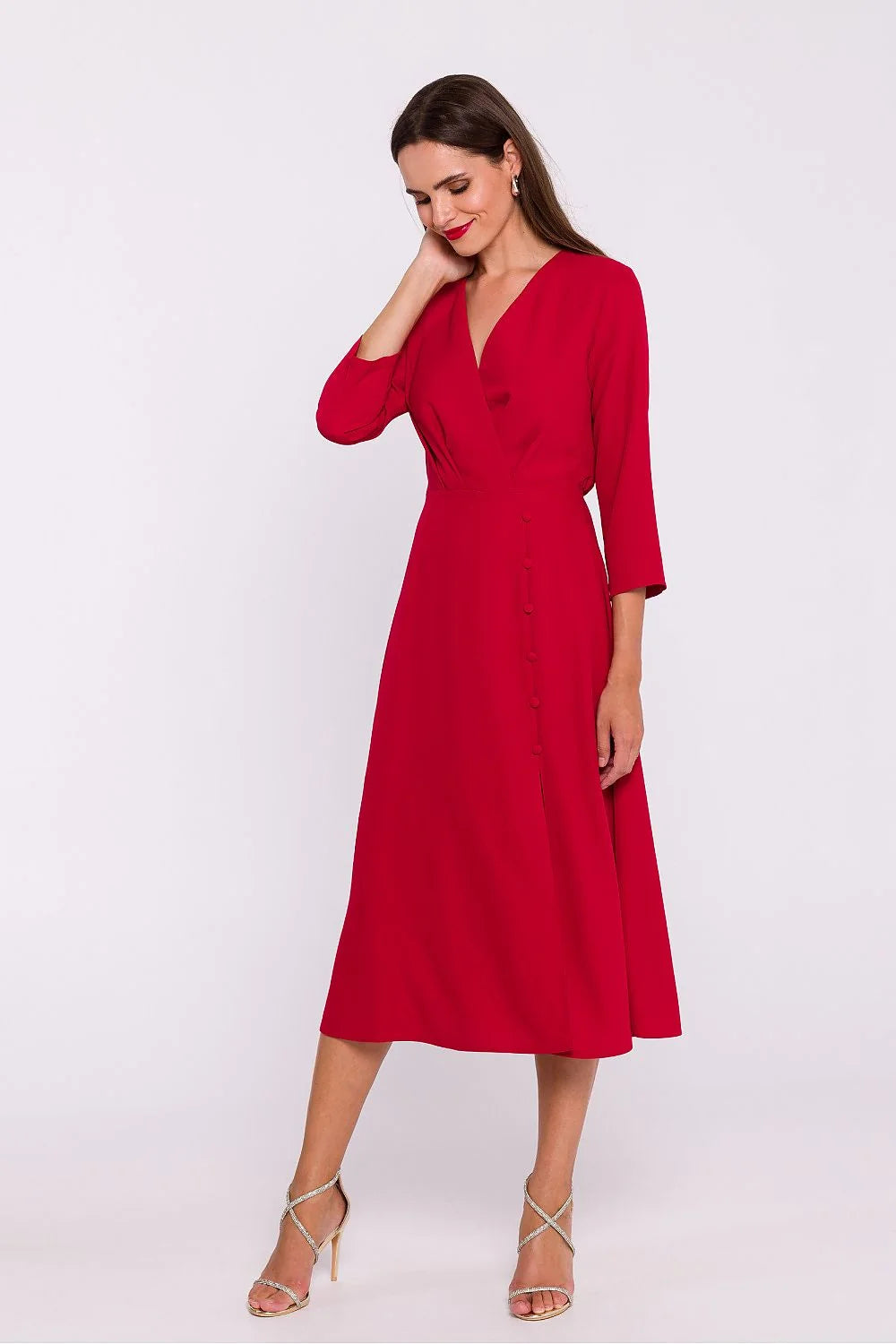 Robe élégante pour femme couleur rouge longueur midi manches 3/4 décolleté en V jupe évasée tissu léger occasion formelle