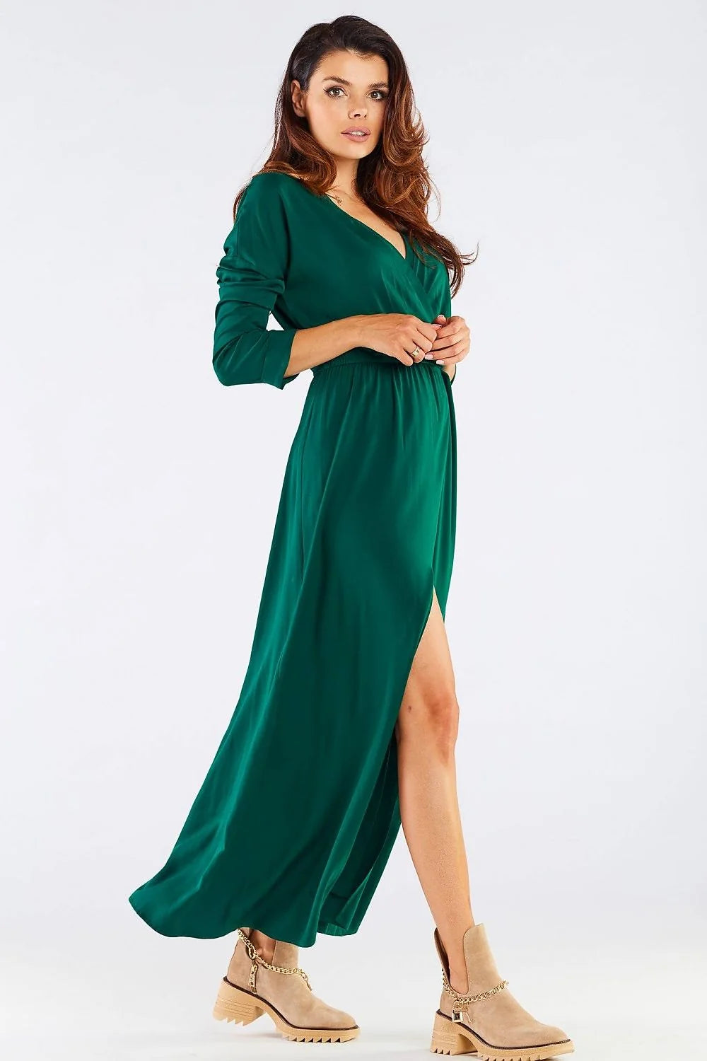 Robe de jour portefeuille élégante longue manches longues décolleté V vert femme viscose Poland taille ajustable