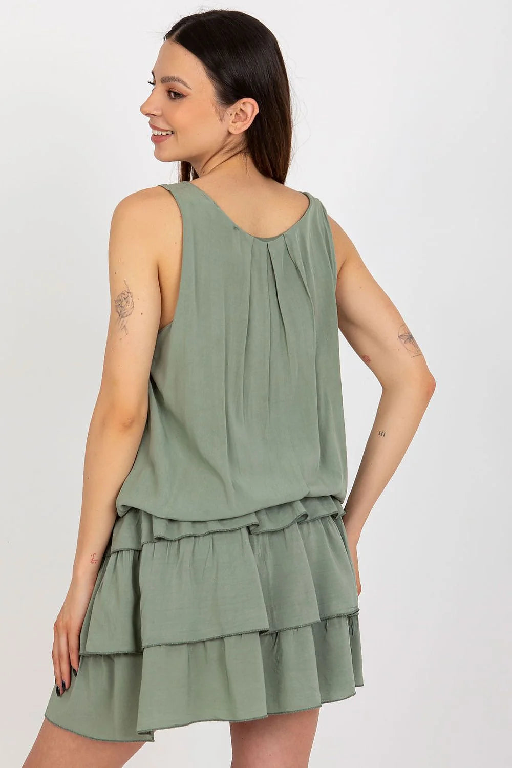 Robe d'été sans manches en viscose vert olive avec volants et plis taille élastique femme