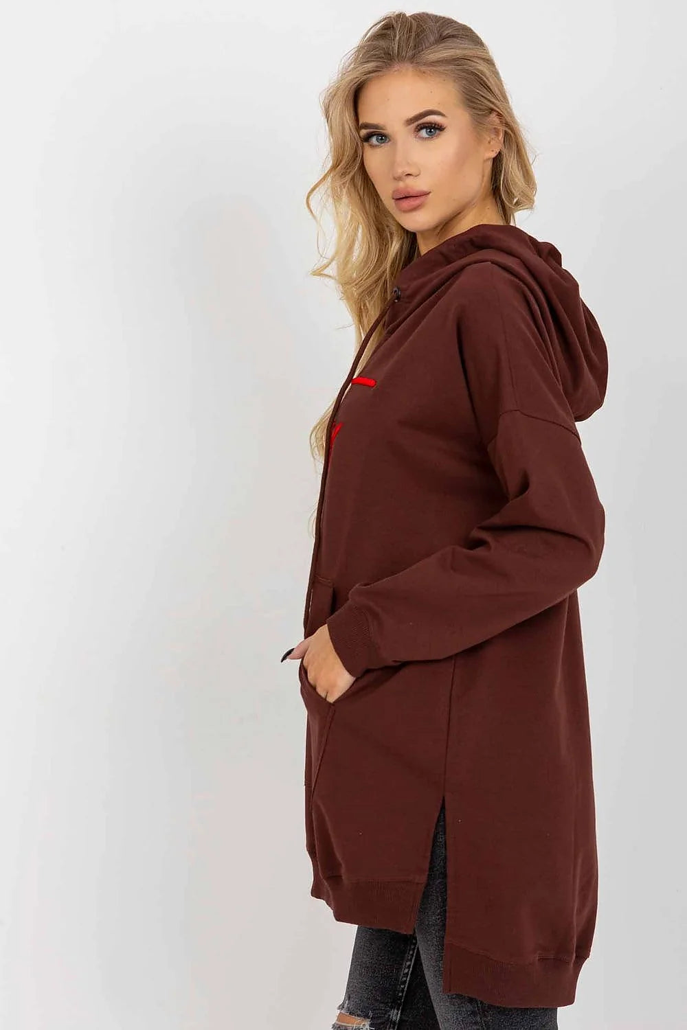 Sweatshirt à capuche pour femme, style moderne, couleur marron foncé, matière douce, coupe ample, idéal pour tenues décontractées