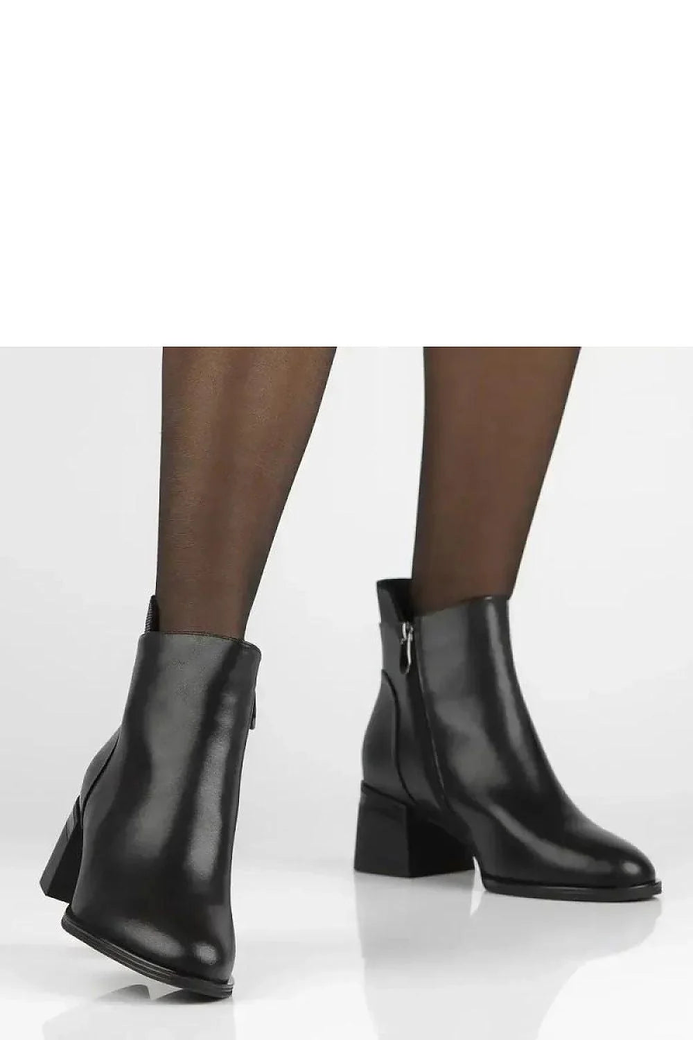 bottines cuir naturel noir talon bloc moyen confort élégant silhouette affinée zircons subtils brillants finition soignée fermeture éclair