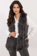 gilet sans manches fausse fourrure synthétique anthracite poils longs coupe droite mi hanche ouverture frontale poches latérales discrètes