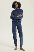ensemble survêtement femme loungewear sweatshirt col rond manches longues poignets côtelés pantalon jogger taille élastique cordon réglable velours bleu marine