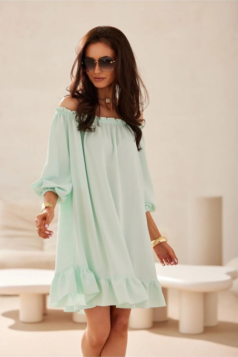 Robe de jour féminine style décontracté en vert menthe encolure Bardot manches longues bouffantes ceinture ajustable