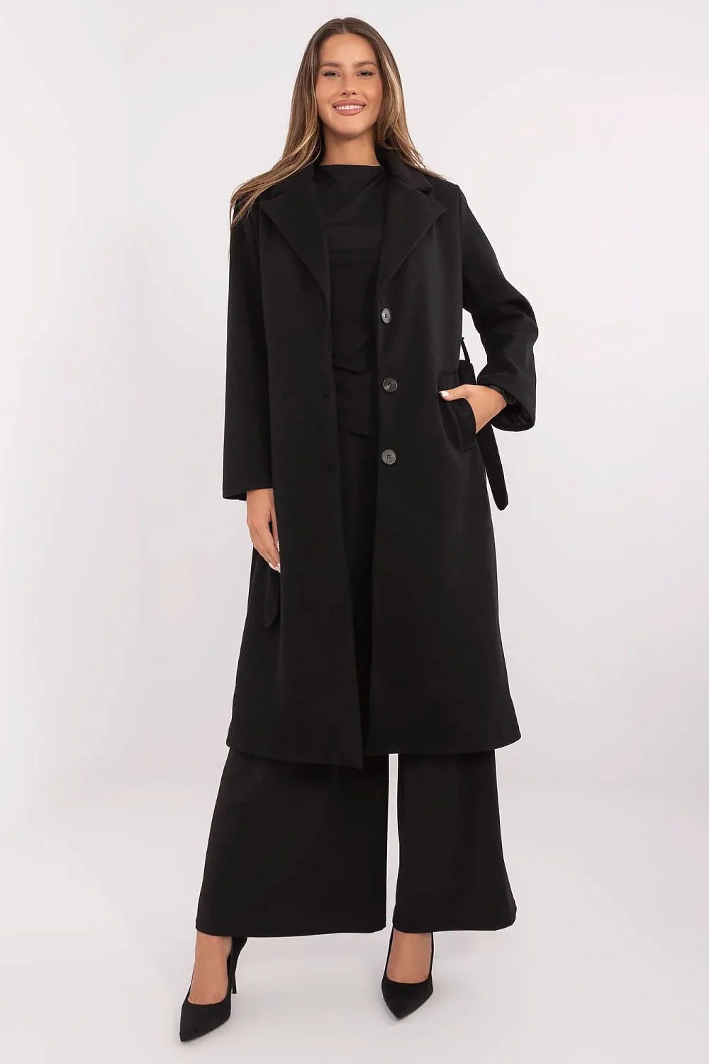 Manteau élégant pour femme long noir coupe droite épaules définies finitions luxueuses polyester elastane