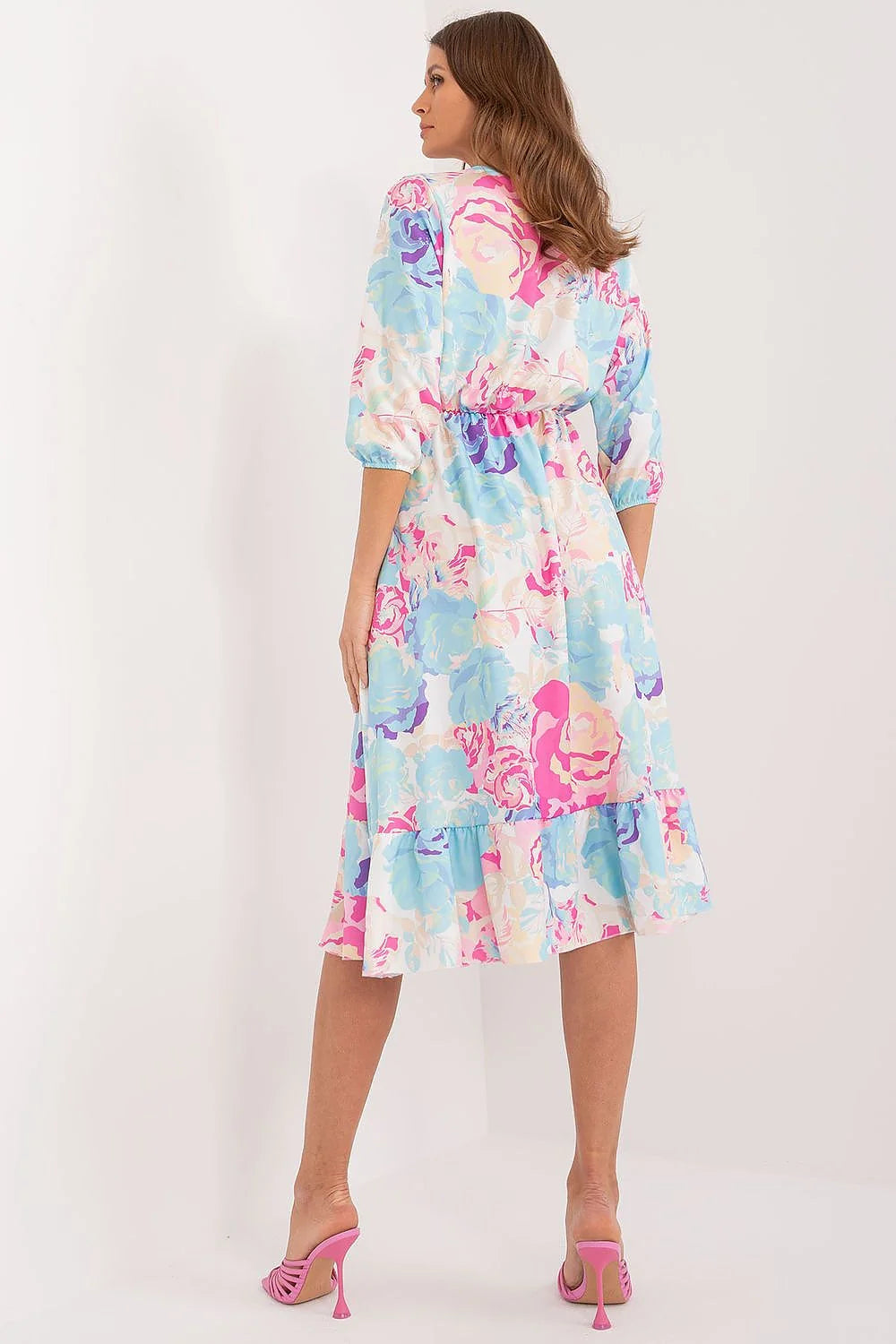 Robe de jour féminine imprimé floral couleurs vives manches 3/4 encolure V tissu léger été printemps style décontracté femme