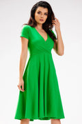 Robe de jour féminine élégante en coton élasthanne verte taille ajustable manches courtes encolure V cache-cœur robe midi fluide