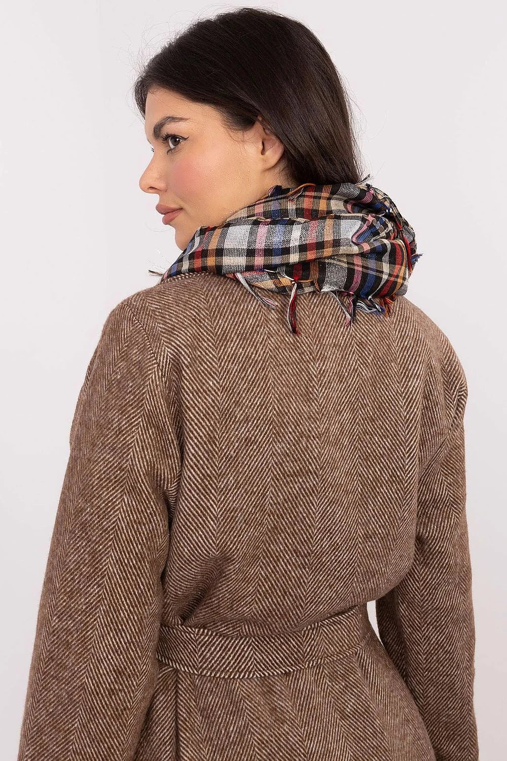 Foulard à carreaux classique pour femmes doux et confortable avec franges élégantes