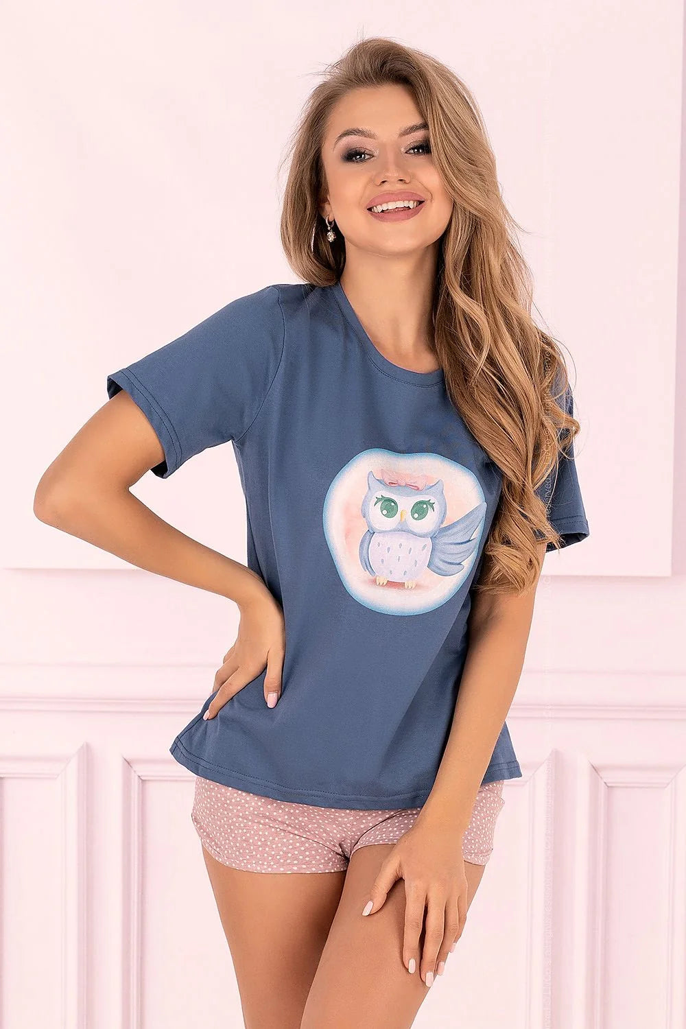 Pyjama femme coton confortable style casual bleu-rose avec t-shirt chouette imprimé et short à pois