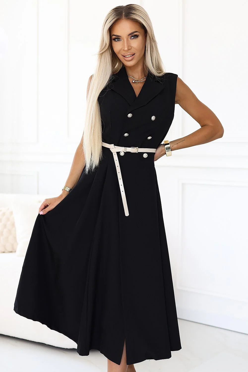 Robe élégante pour femme noire coupe évasée col canapé double boutonnage ceinture en cuir finitions raffinées polyester viscose