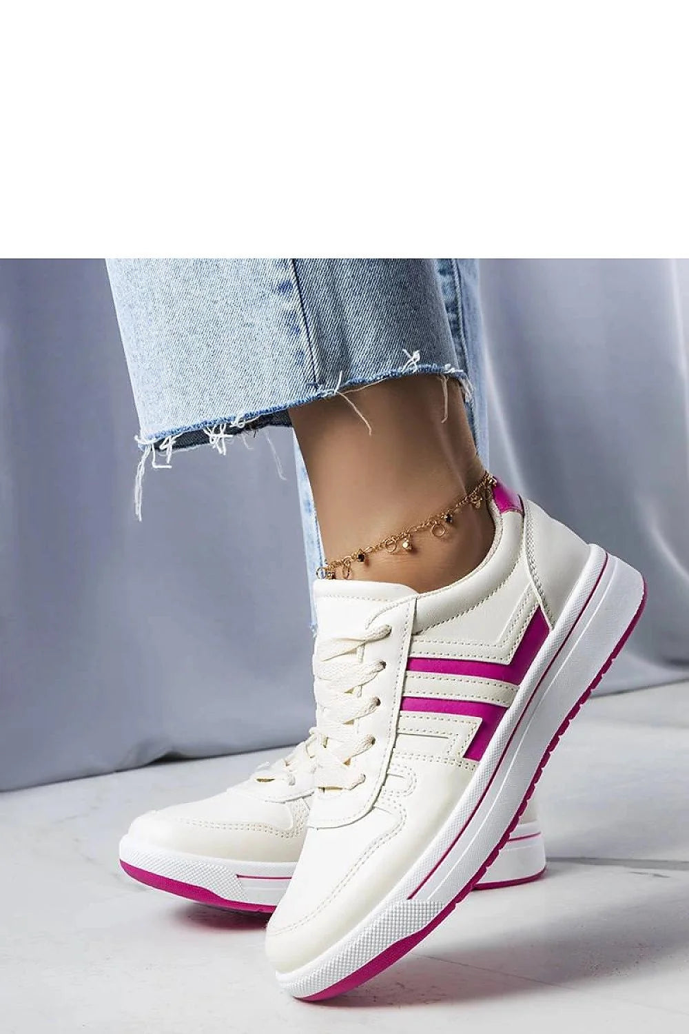 Baskets Solea pour femmes design moderne épuré blanc rose semelle caoutchouc fermeture lacets confort