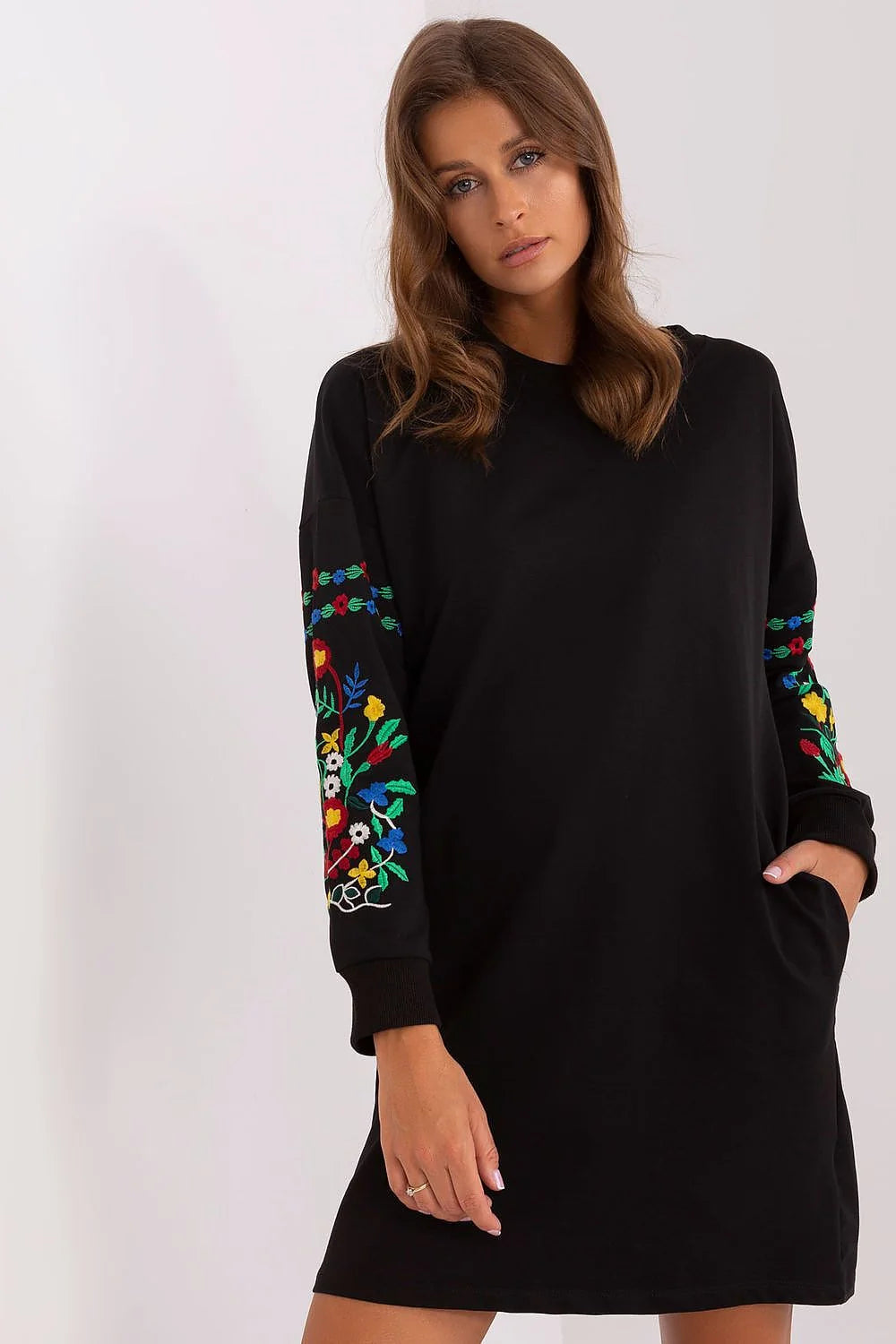 Robe de jour Rue Paris en coton élasthanne manches longues broderie florale multicolore poches latérales femme