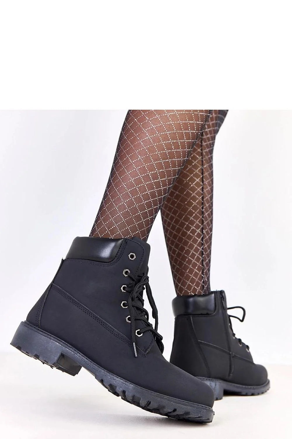 bottines rangers femme lacets noir nubuck synthétique colrembourré faussefourrure bout rond fermetureéclair semelle crantée antidérapante talon bloc tige13cm confortable