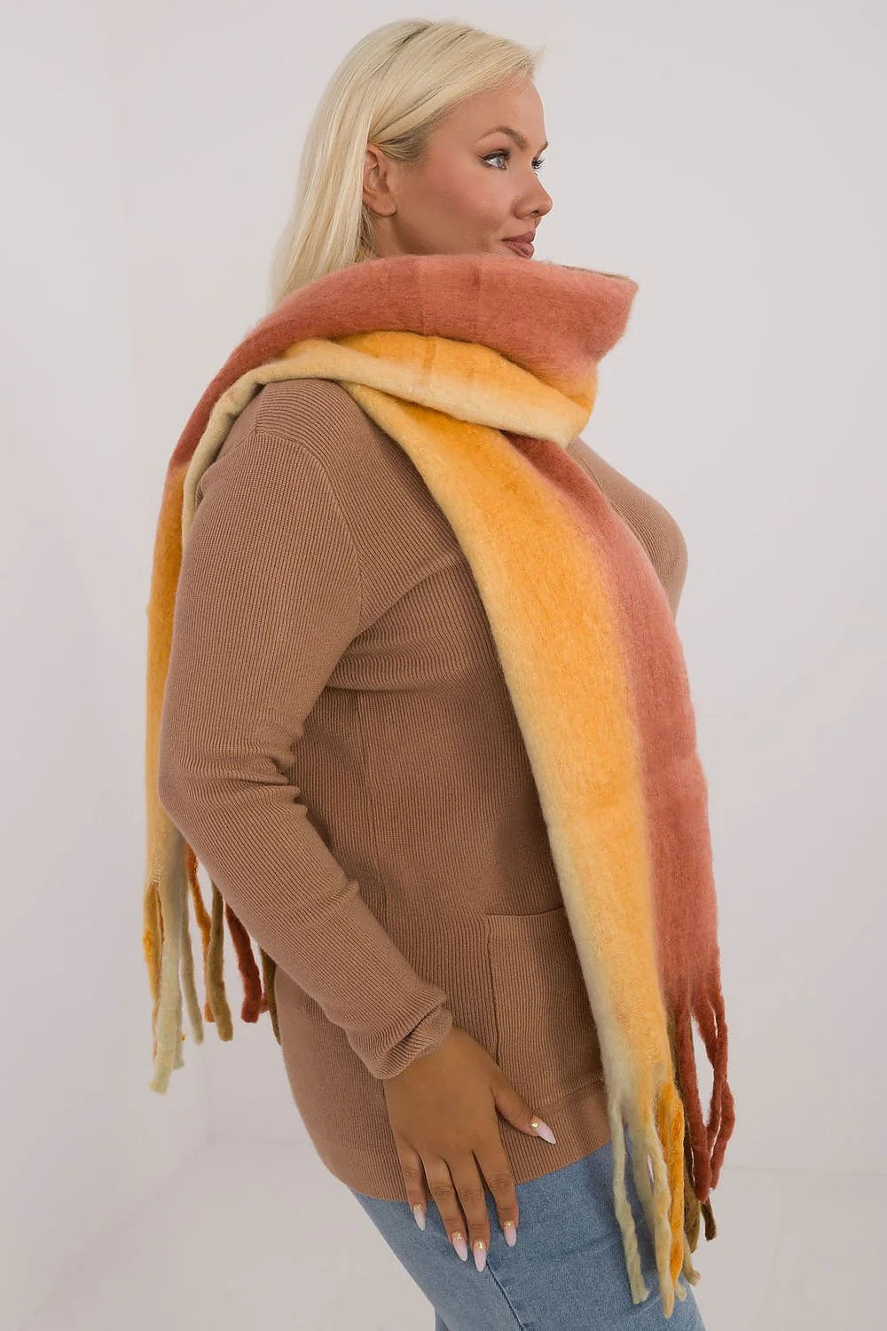 Écharpe volumineuse pour femmes en mohair/mélange de laine, design graphique dégradé rose-jaune-orange, longue et large, franges bohèmes, automne-hiver, accessoire tendance et confortable