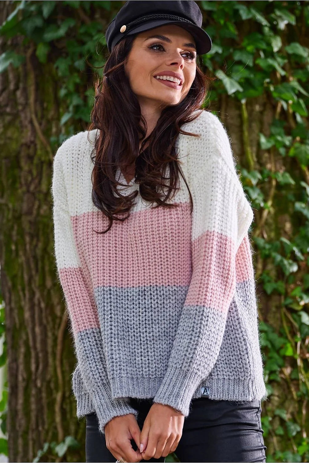 Pullover femme maille côtelée tricolore coupe ample rayures confort col V style décontracté chic