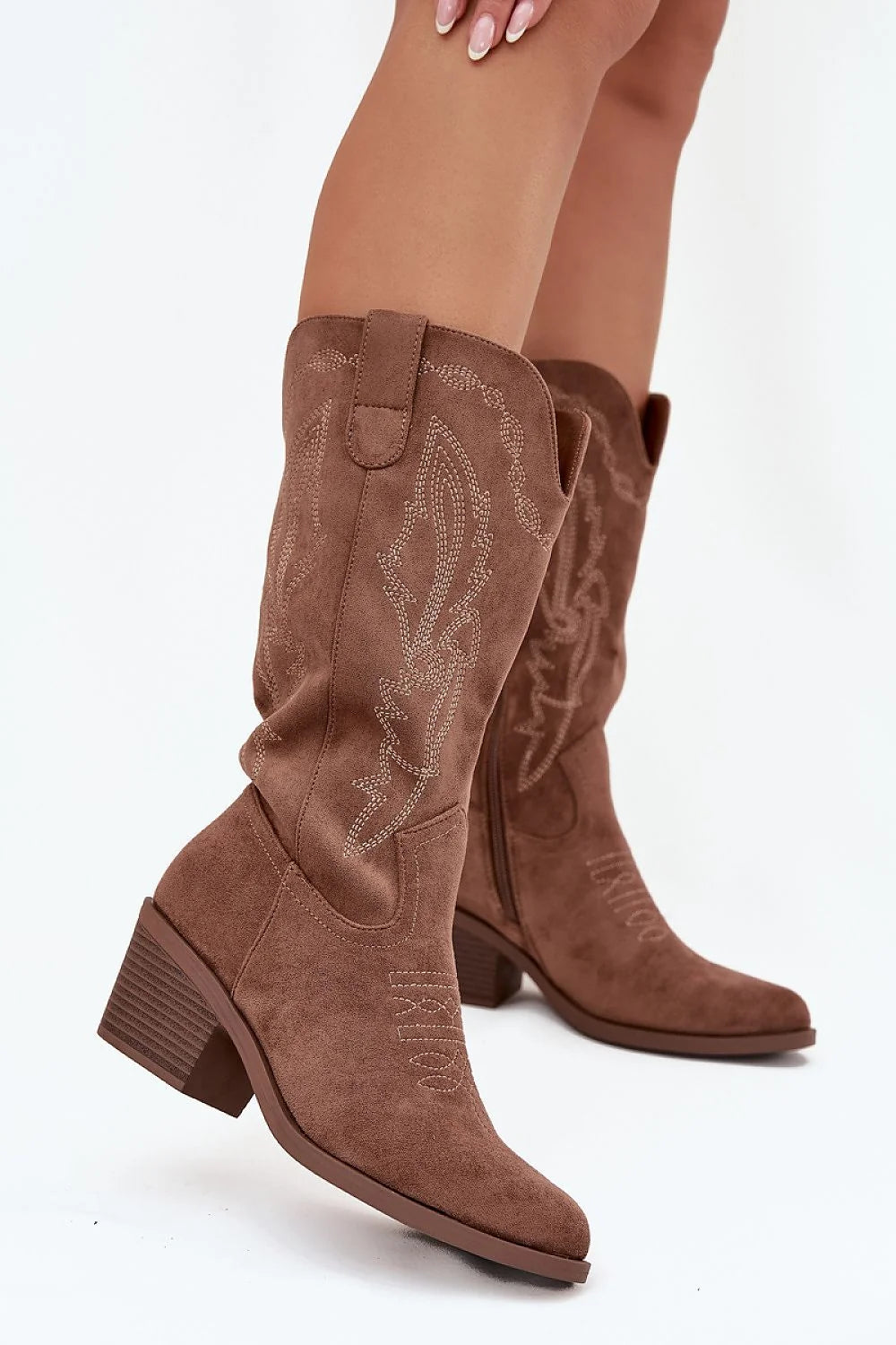 bottes cowboy femme Vinceza ecosuede marron broderies coutures amande talonbloc stable hauteur6cm doublée fermetureéclair mimollet antiderapante légères polyvalentes