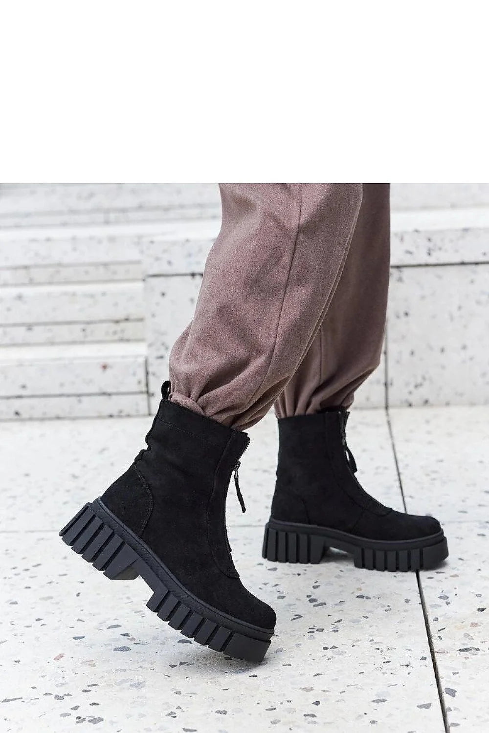 Bottines noires pour femmes design contemporain audacieux daim simili semelle épaisse fermeture éclair latéraleversible plateau