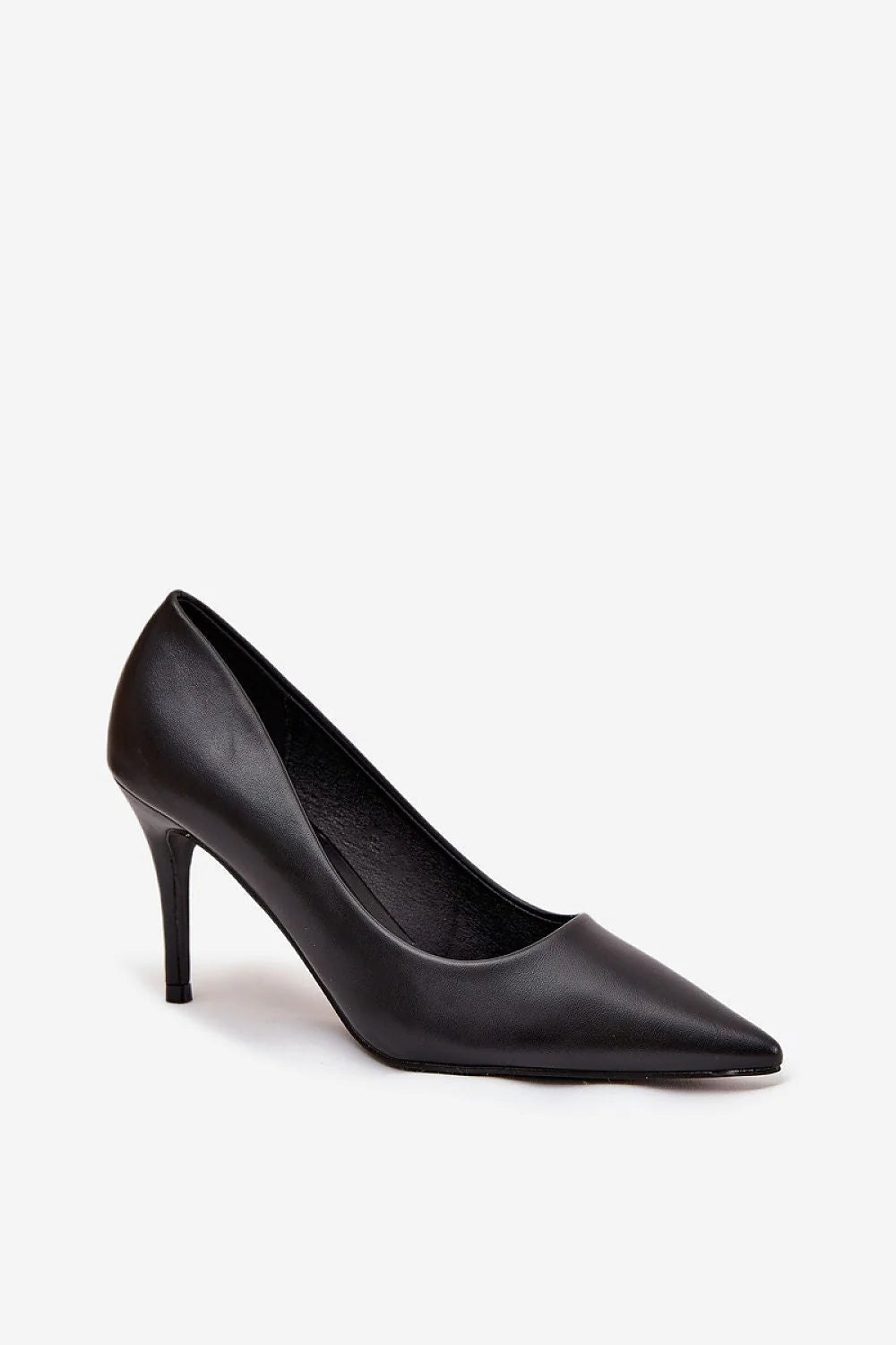 escarpins femme noirs talons aiguilles bout pointus simili cuir finition lisse slipon élégants professionnels soirée chic silhouette élancée