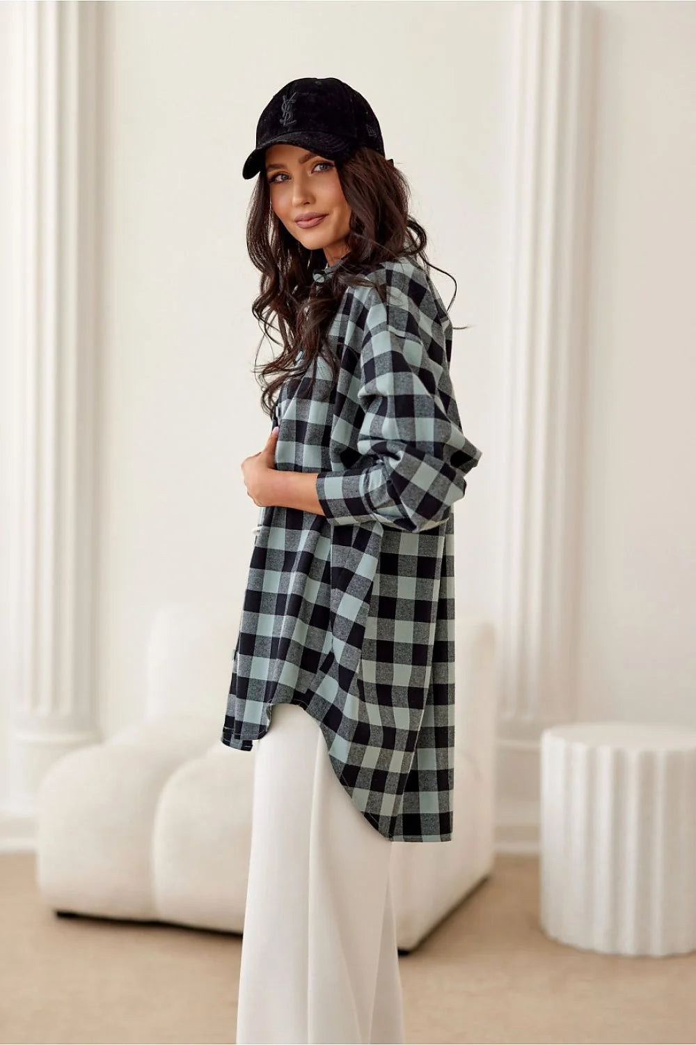 chemise surchemise femme oversize grands carreaux buffalo noir vert sauge flanelle épaisse manches longues boutonnée col classique dos allongé