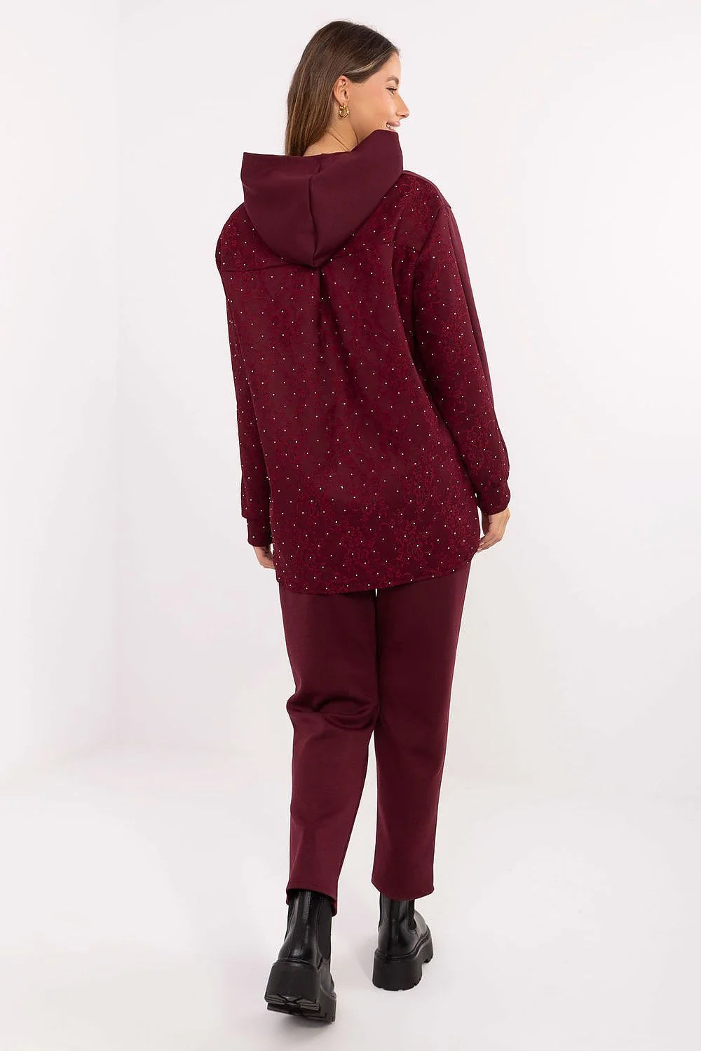 ensemble femme bordeaux molleton oversize sweat capuche pantalon fuselé cheville côtelés poignets taille élastique poches strass dentelle confortable