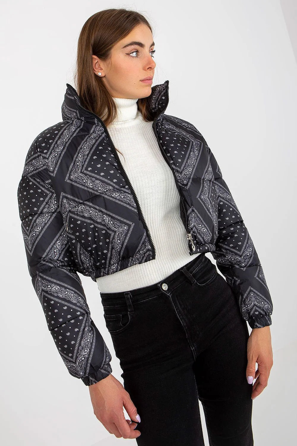 Veste doudoune femme moderne élégante imprimé paisley polyester 100% beige taupe coupe courte col montant fermeture éclair